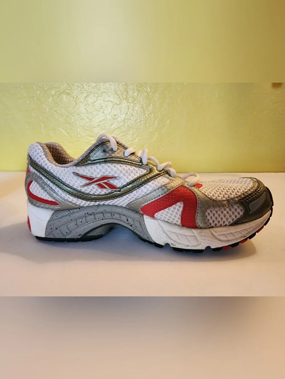 Reebok Women’s White, Red & Gray Athletic Running Shoes